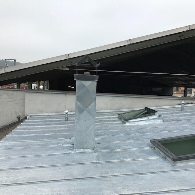 Toiture à joints debout zinc naturel